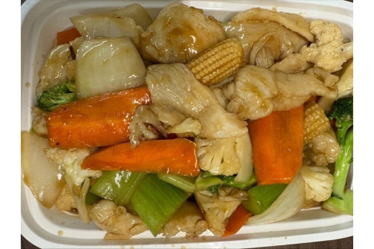 14. Chicken with Mixed Vegetables
