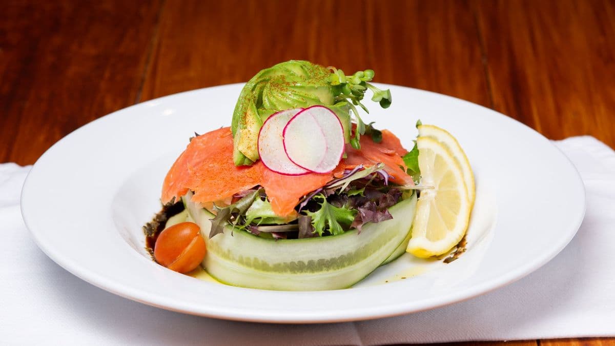 Smoked Salmon Avocado Salad