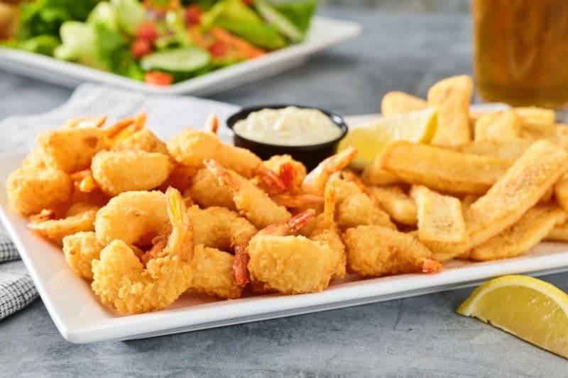 Red's Popcorn Shrimp and Chips