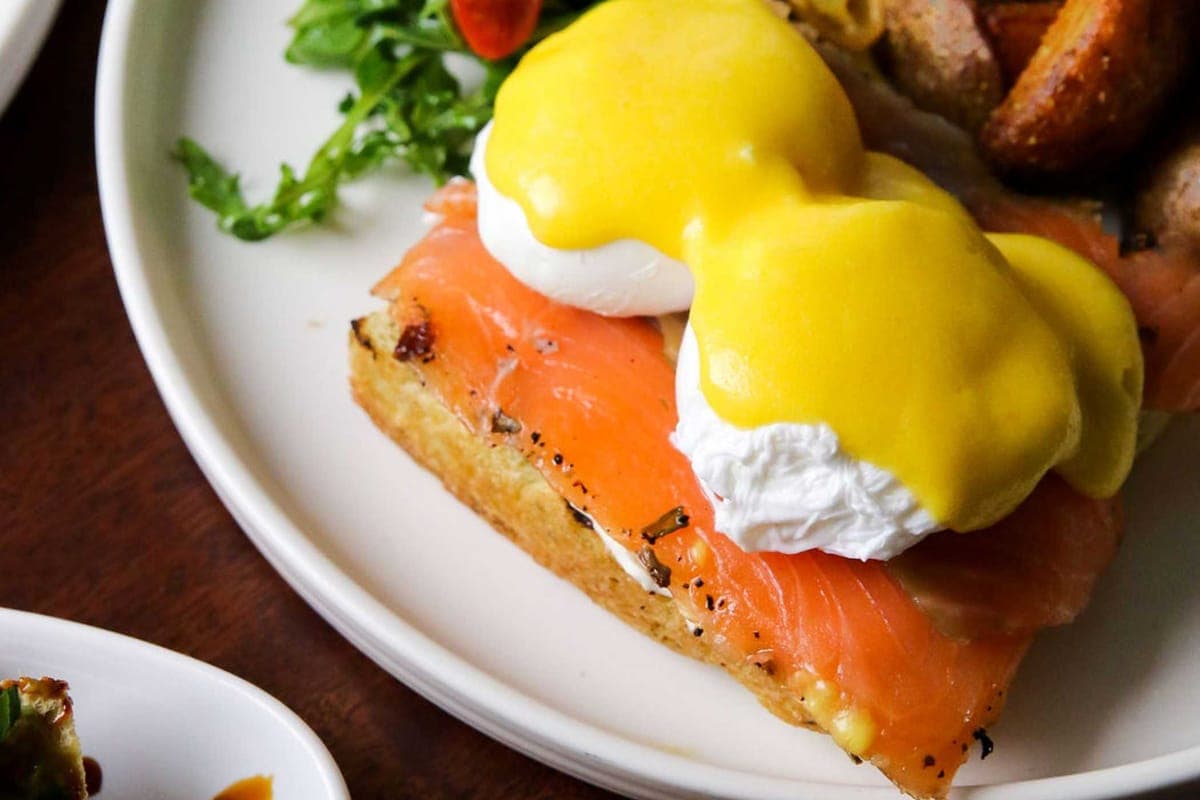 Smoked Salmon Benny