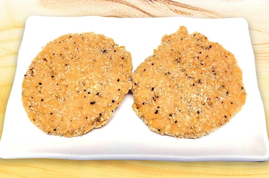 Vegetarian Black Pepper Crispy Patty / 素炸黑胡椒雞排