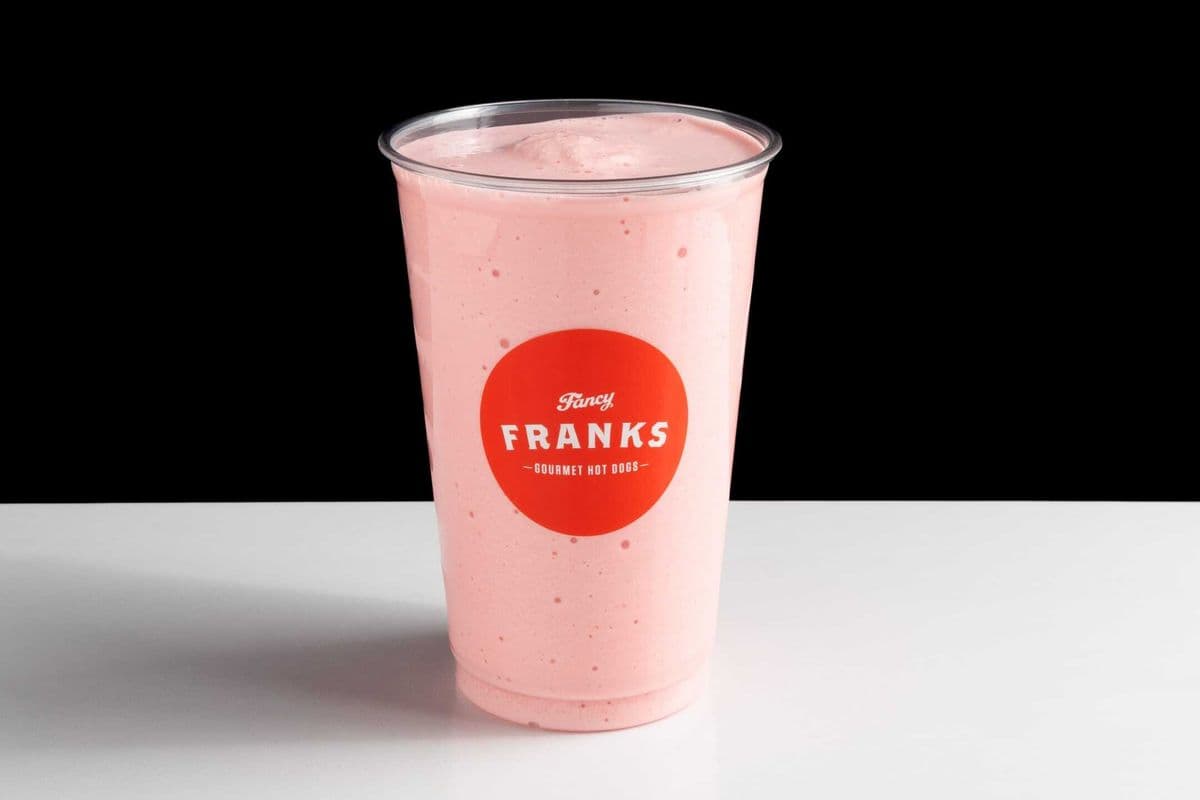 Strawberry Milkshake (20 oz)
