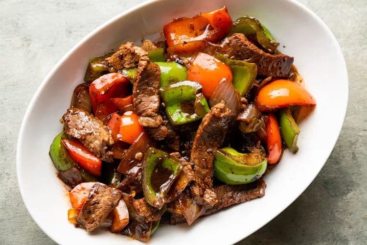 Beef with Bell Peppers in Black Bean Sauce / 豉椒牛肉