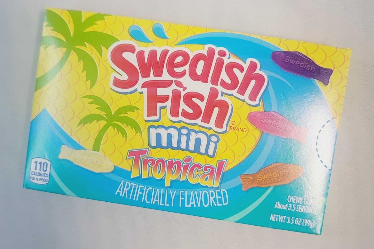 Swedish Fish Mini Tropical Soft and Chewy Candy (99 g)