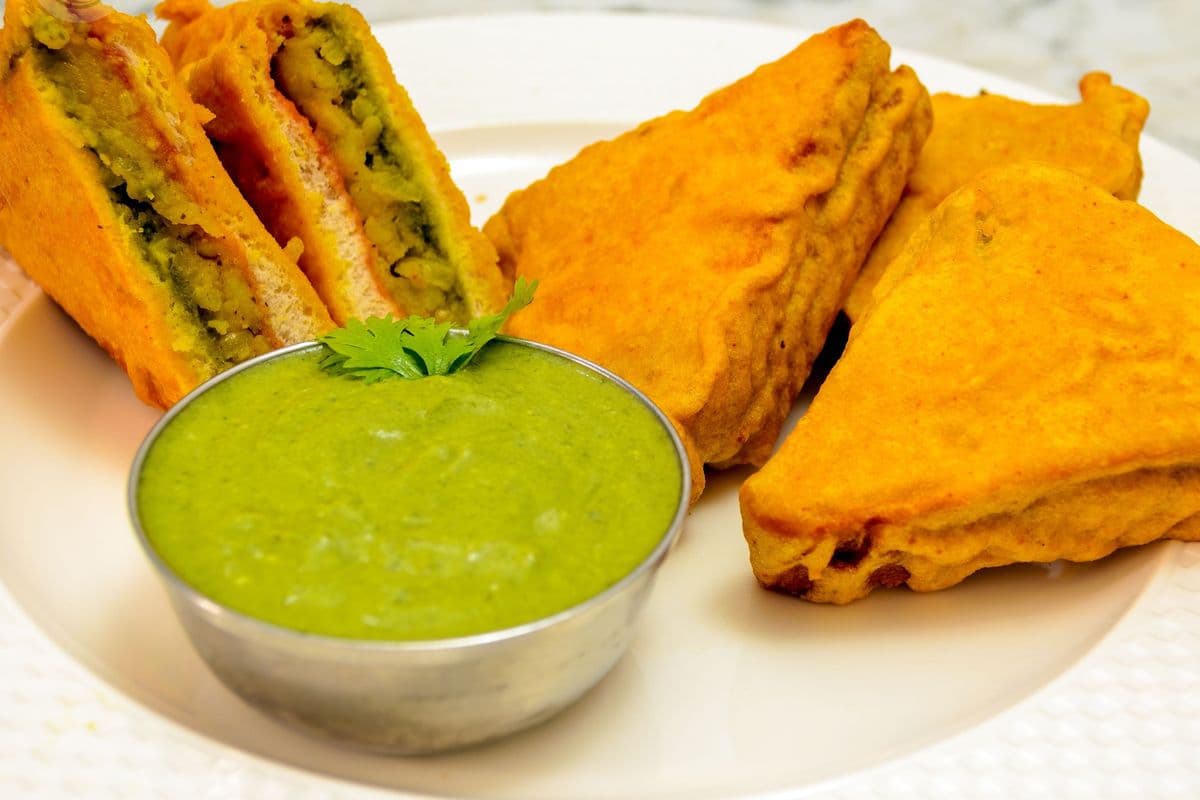 Bread Pakoda (2)