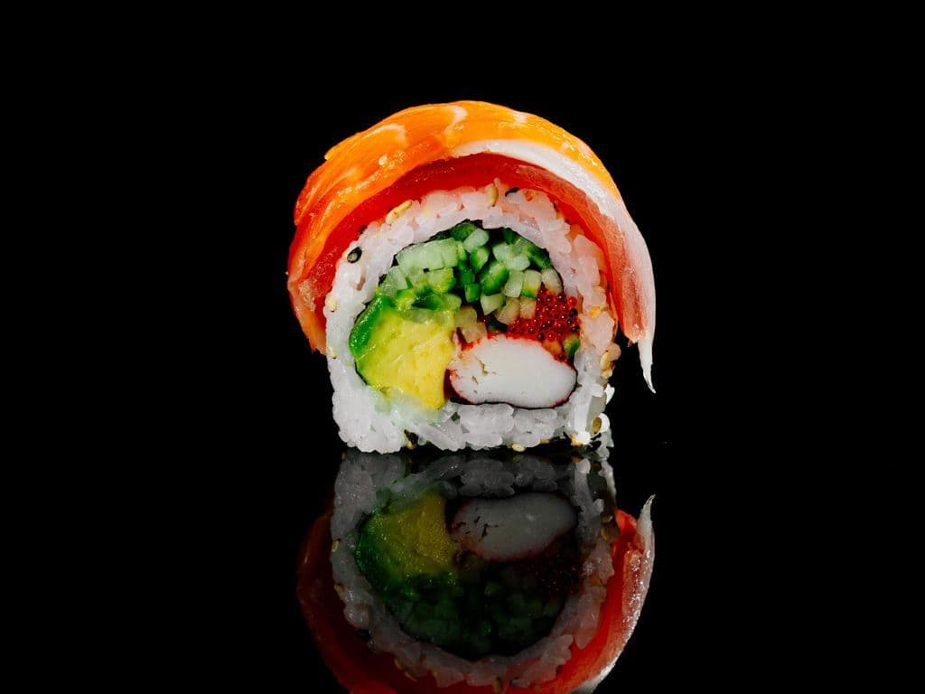 SM06. Rainbow Roll (6 Pcs)