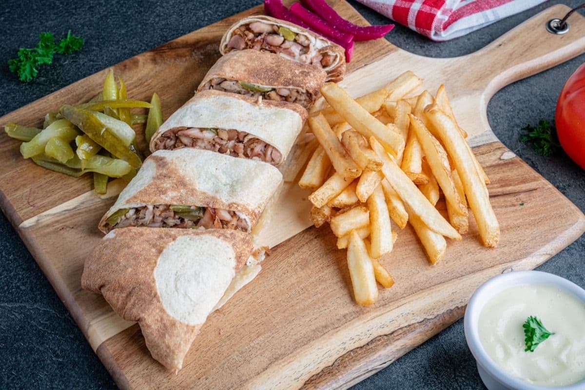 Traditional Lebanese Shawarma Tabliya