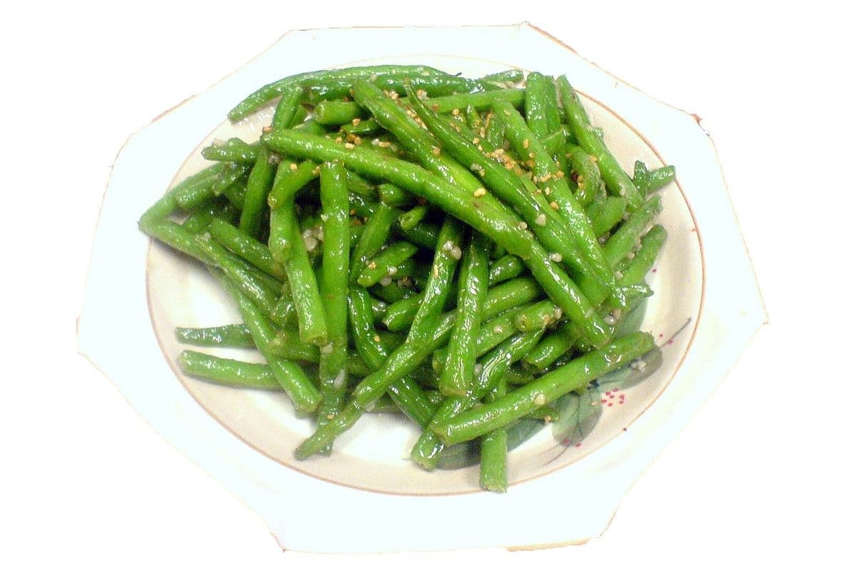 136. Long Green Beans with Garlic Sauce 蒜茸四季豆