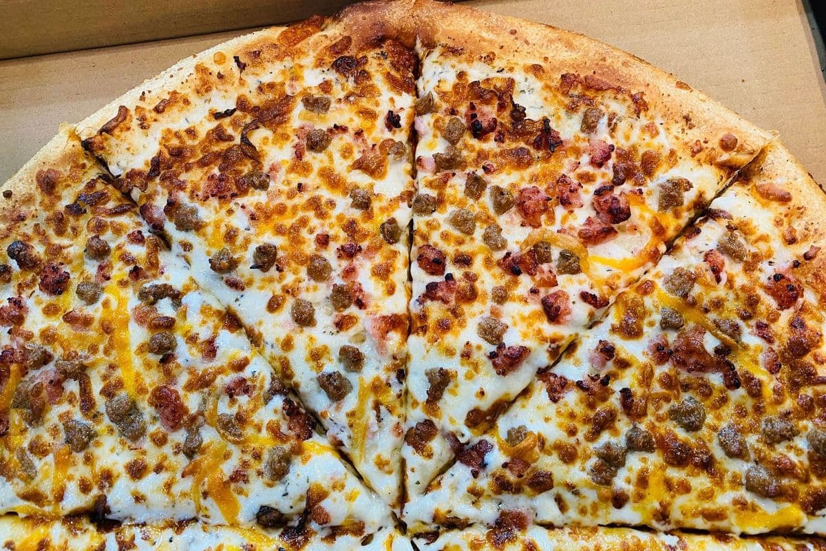 Creamy Meat Classic Pizza