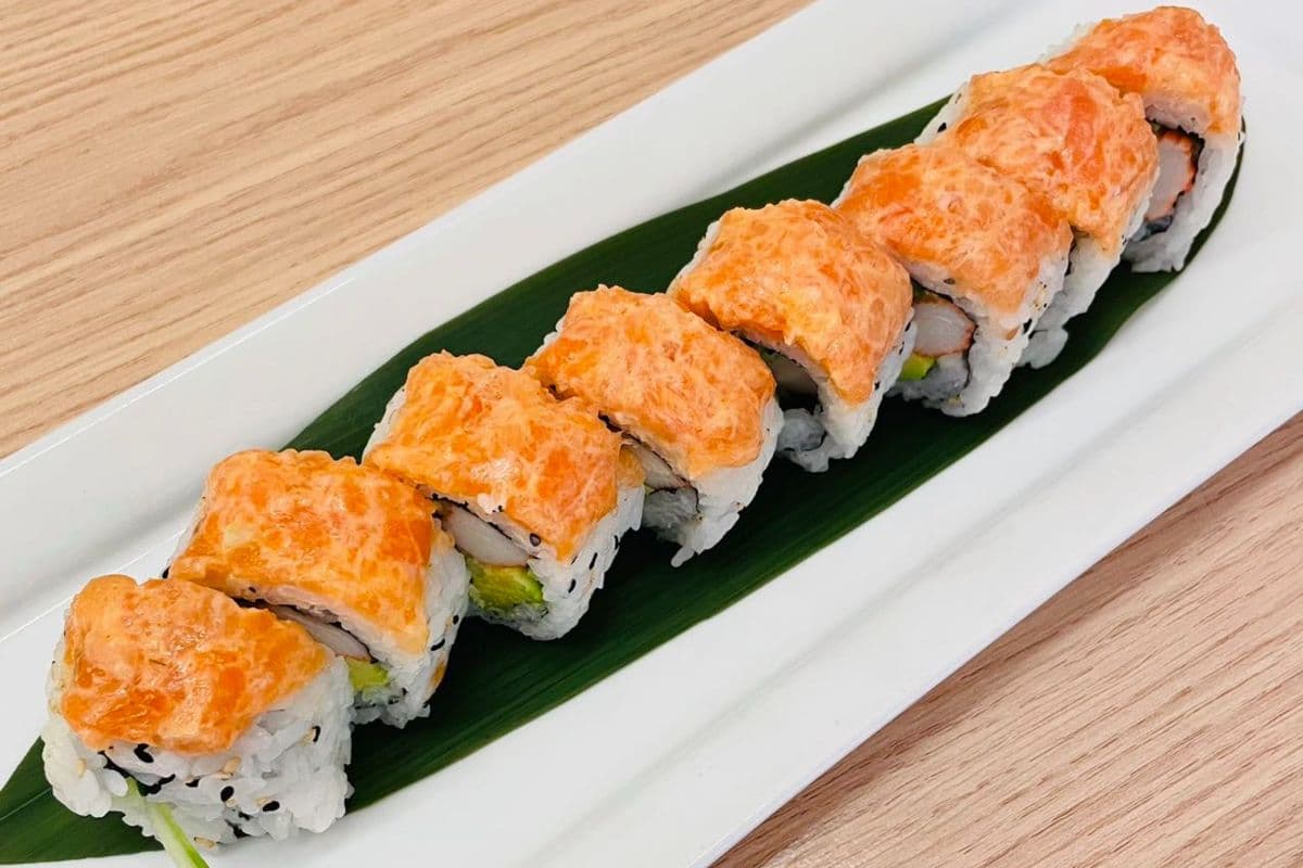 Toronto Roll (8 pcs)