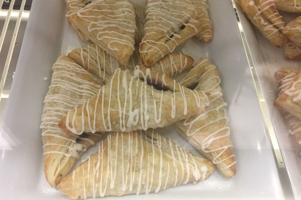 Blueberry Turnover (1 x 3.4oz)