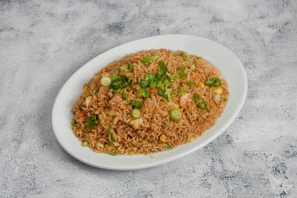 R7. Hot Wok's Special Mixed Fried Rice.(Chicken & Shrimp)