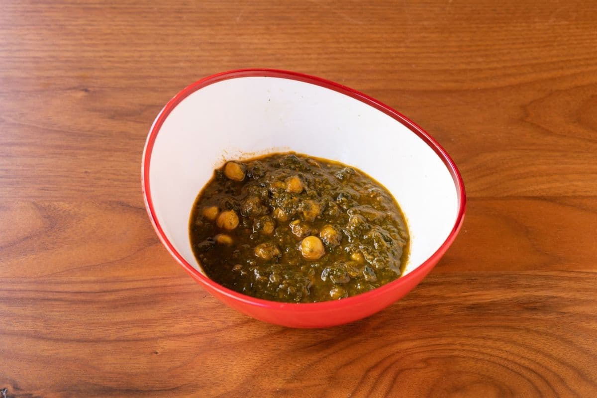 Saag Chana Roti
