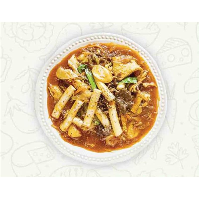 16. Spicy Rice Cake with Bulgogi (Beef)