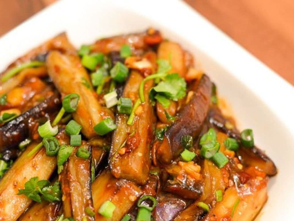 90.Brised Eggplant & Minced Pork鱼香茄子
