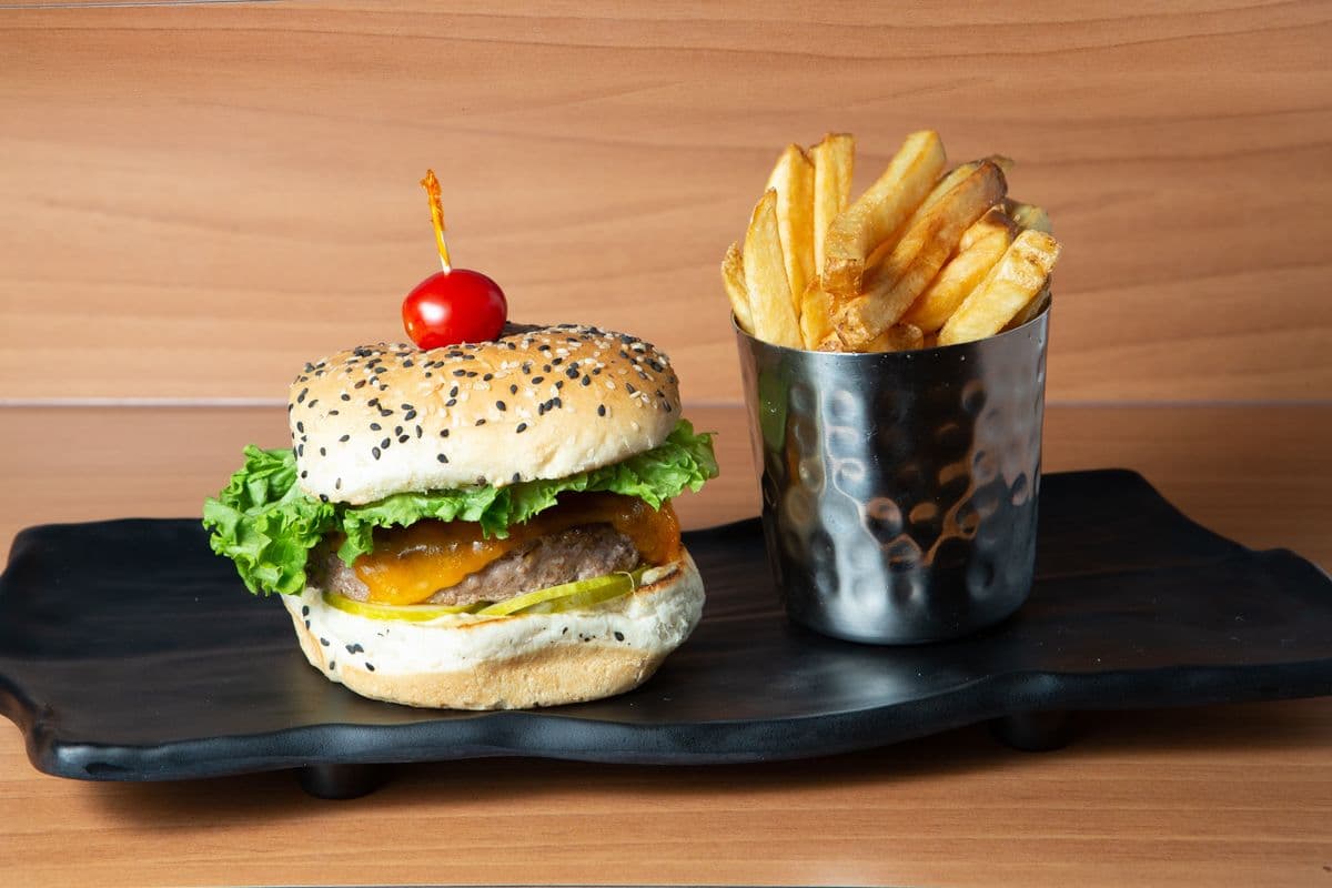 C&F Burger