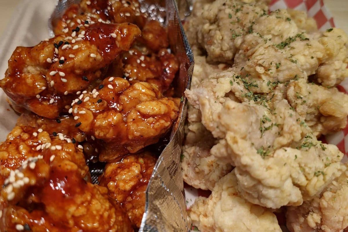 Moitie original et moitié épicé (sans os) / Half Original and Half Spicy (Boneless) (20mcx)