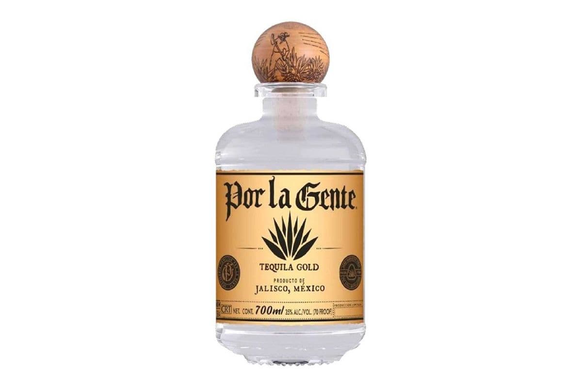 Por La Gente Gold Tequila-700ml (1 x 700ml)