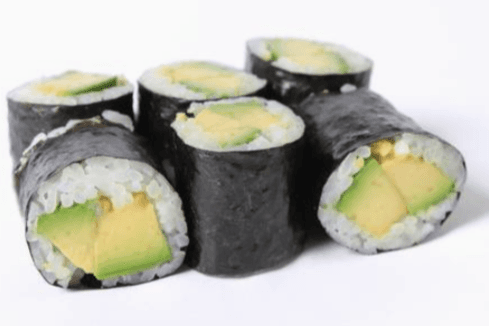 Rouleau de maki à l'avocat / Avocado Maki Roll