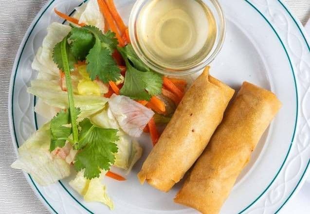 Rouleaux impériaux frits (2 mcx) / Fried Imperial Rolls (2 Pcs)