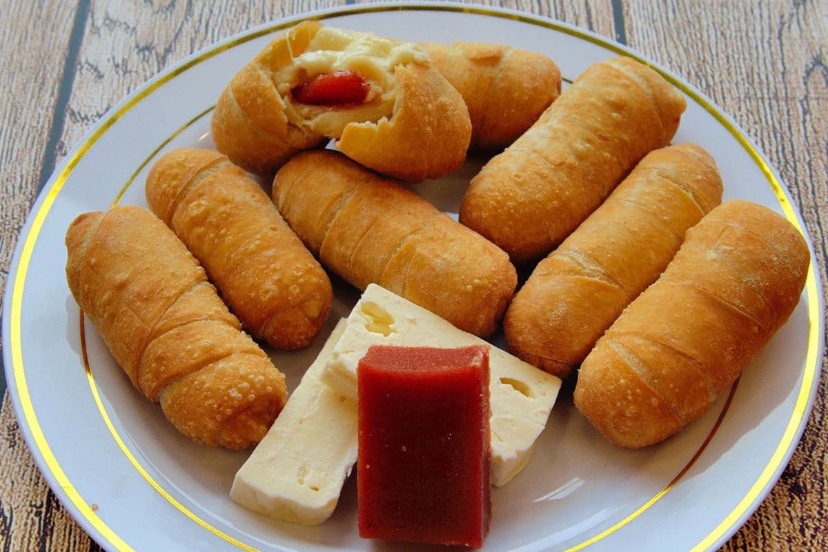 4 unités bâtonnet au fromage avec goyave