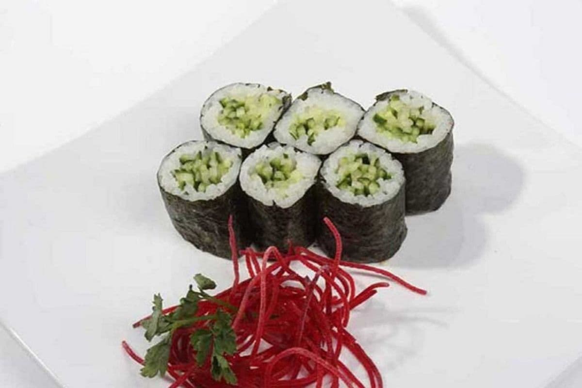 Cucumber Maki (6 pcs)