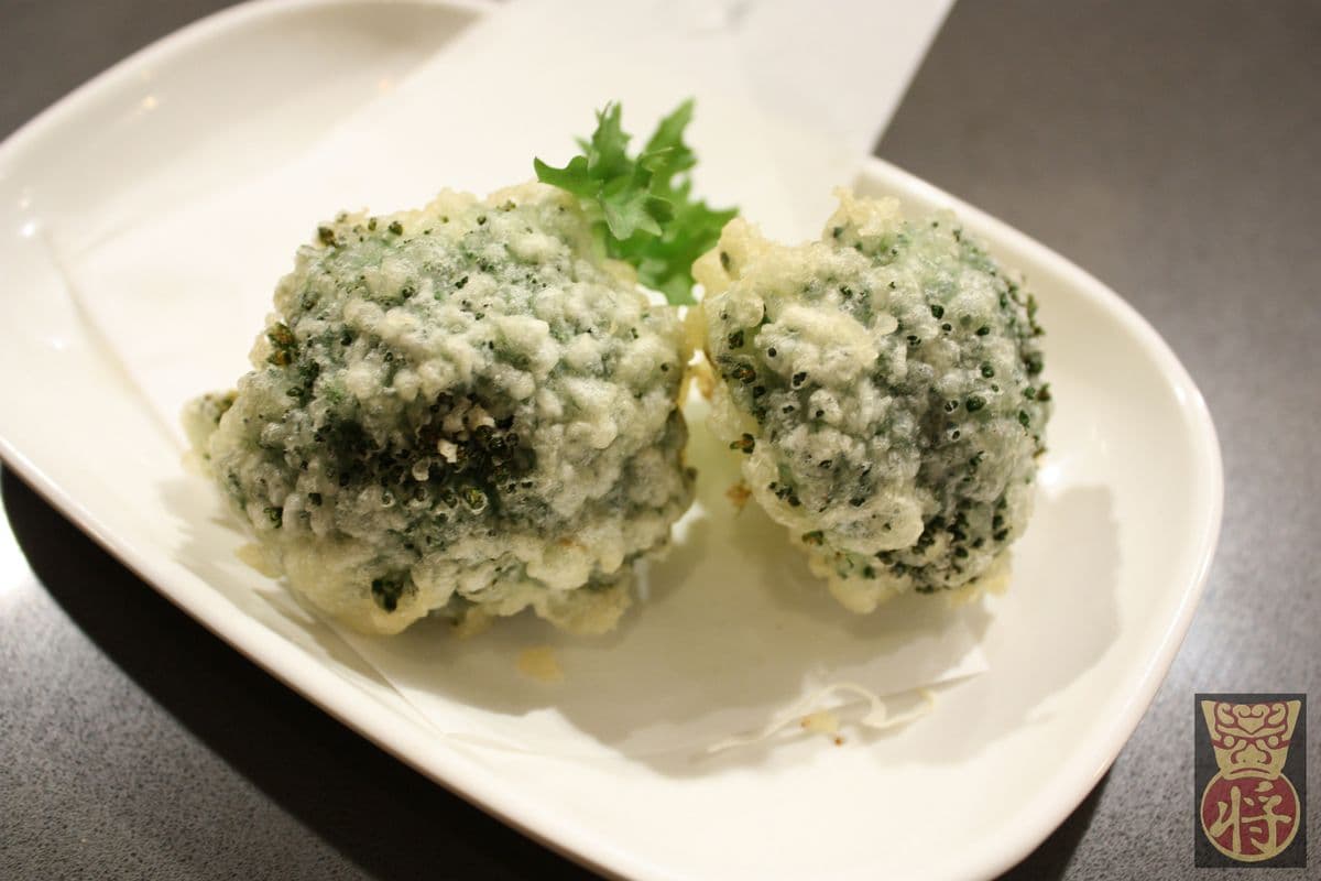 35. Broccoli Tempura (4 pcs)