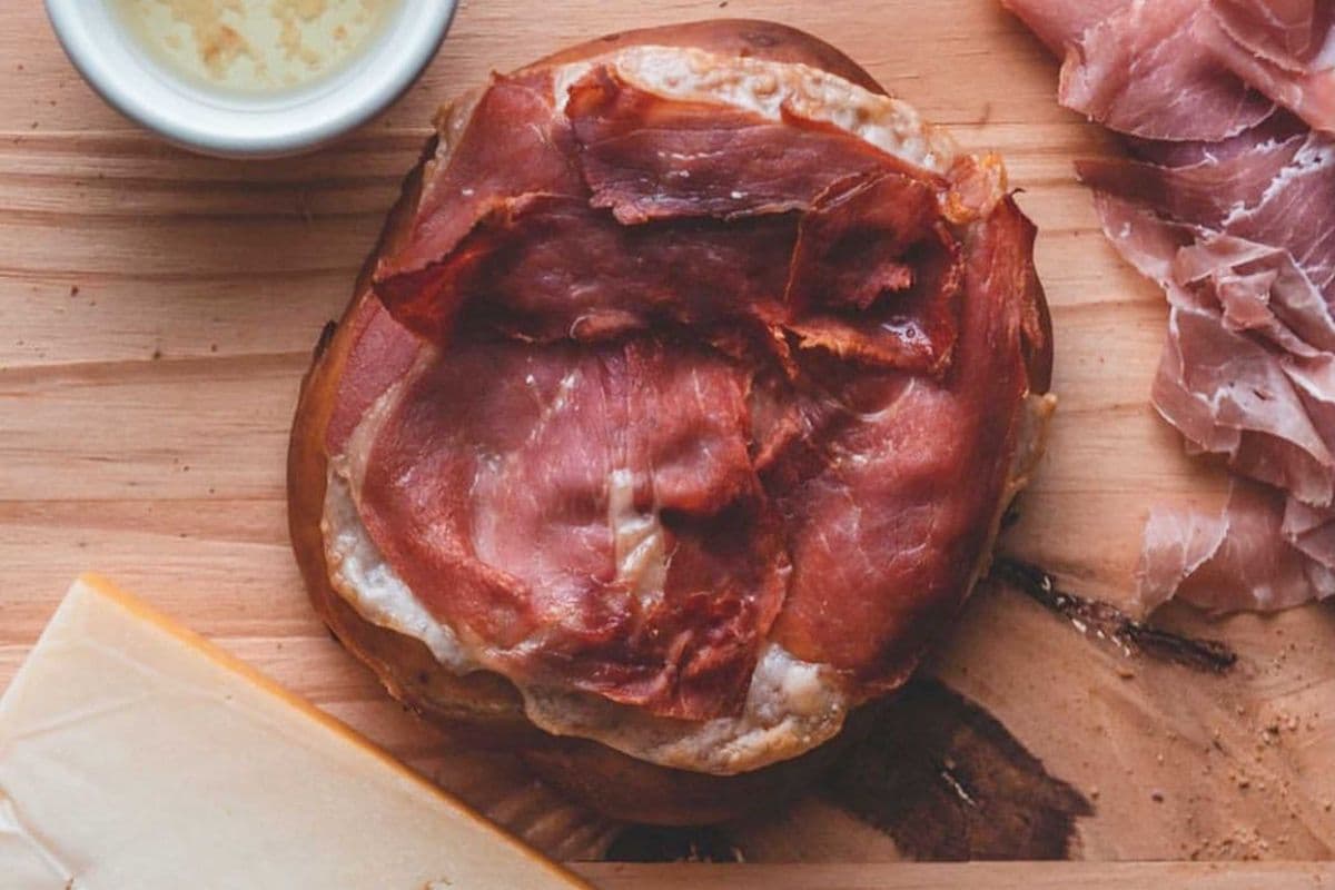 Prosciutto Gouda Pretzel
