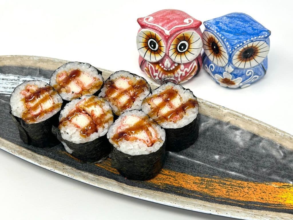 Kani Tempura roll