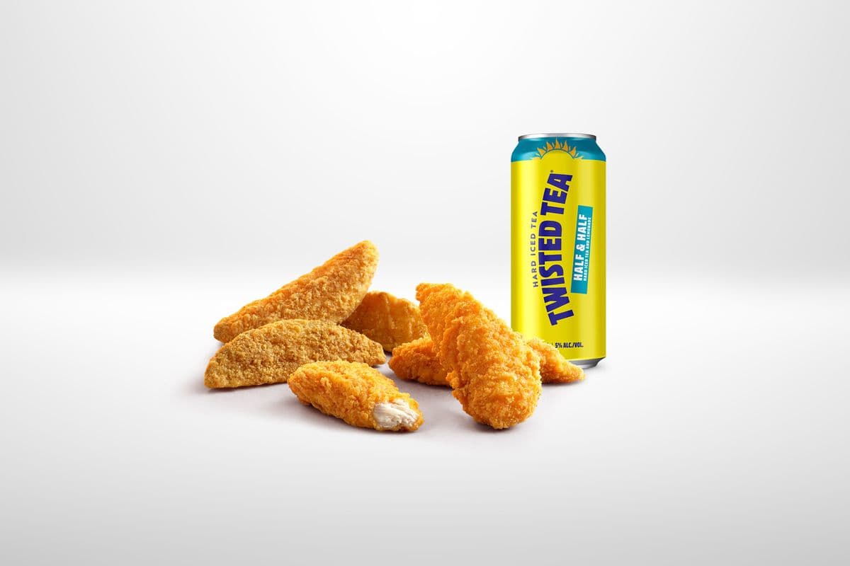 3 Chicken Strips, 3 Wedges & Twisted Tea H&H (473 ml) (5% ABV)