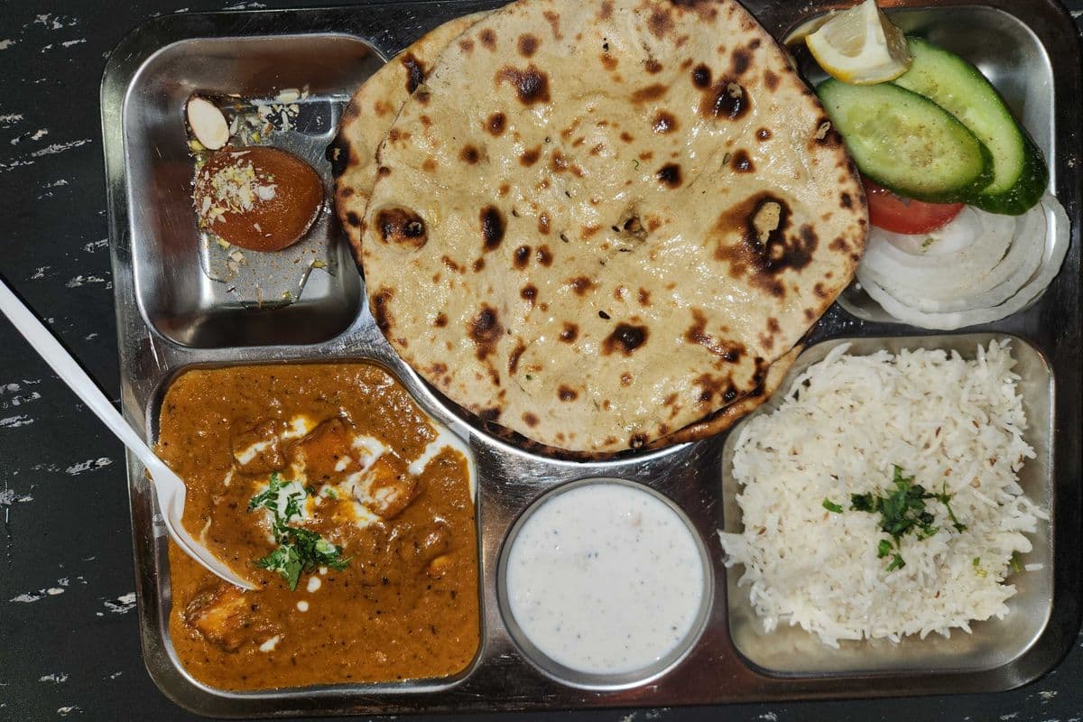 Makhani Paneer Thali