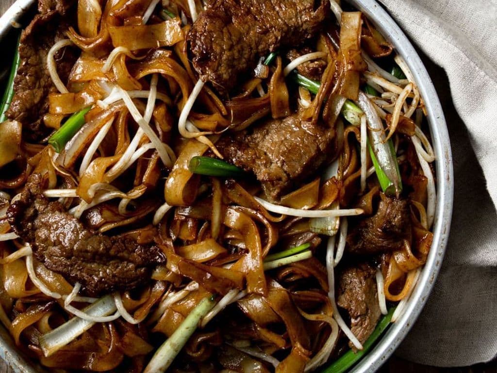 Stir-Fried Beef with Rice Noodle / Boeuf Sauté aux Nouilles de Riz