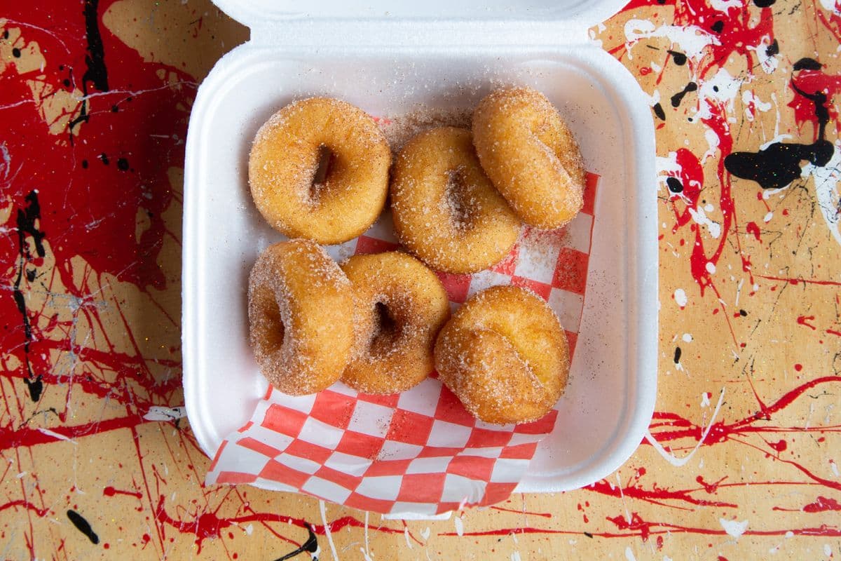 Six Mini Donuts (6 pcs) (6 Mini Donuts)