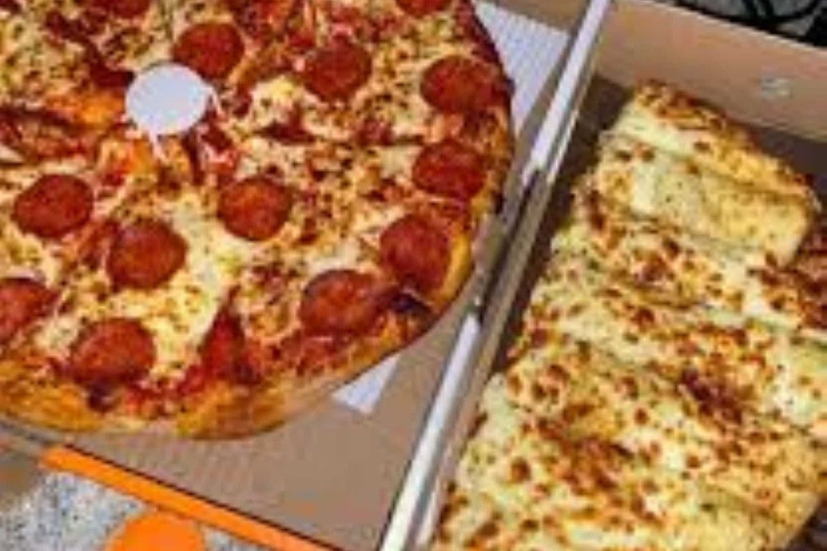 12" Pizza and Cheesy Bread