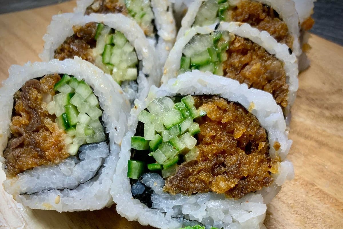 S08 Spicy Bulgogi Roll (8pcs)