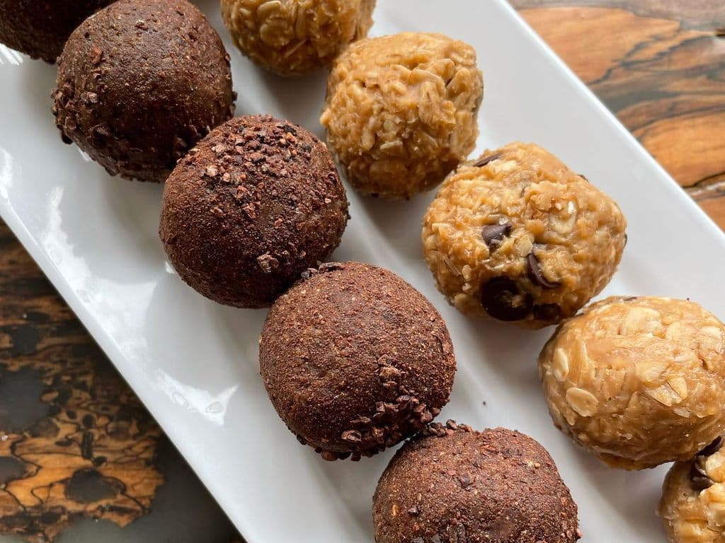 Peanut Butter Choc Chip Ball