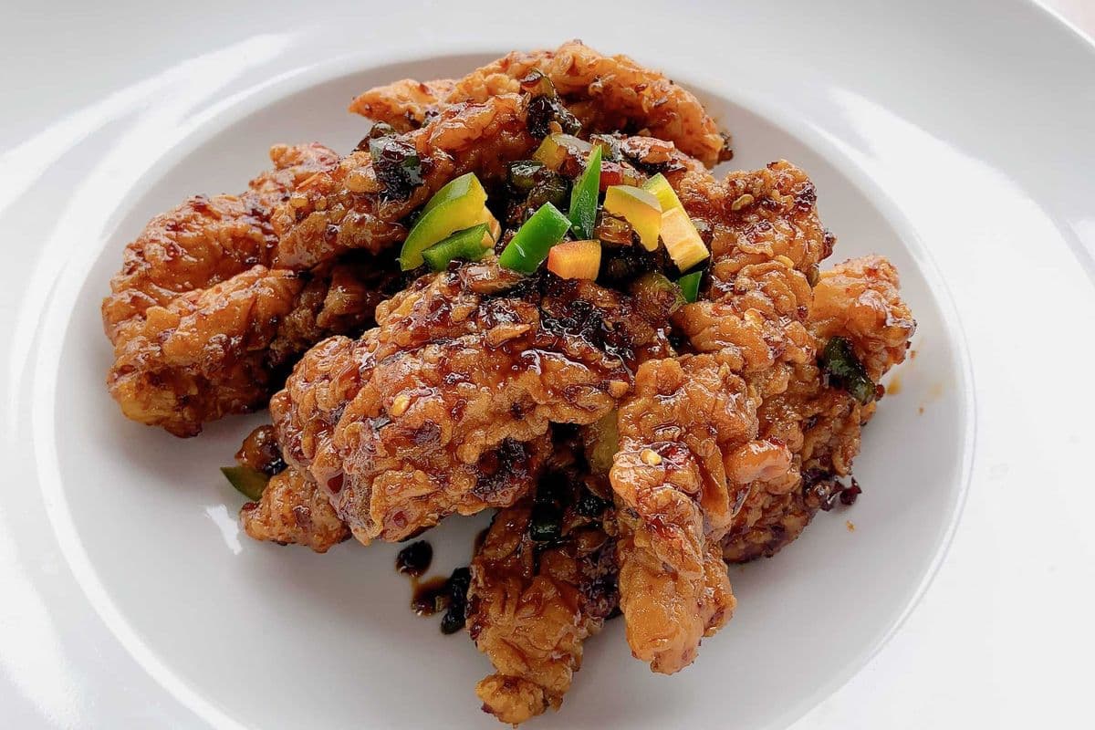 Hot Pepper Soy Garlic Chicken