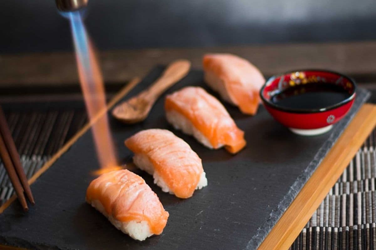 37. Roasted Tuna Nigiris (2 pcs)
