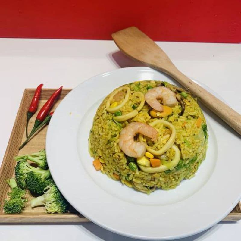 Seafood Fried Rice with Curry Sauce