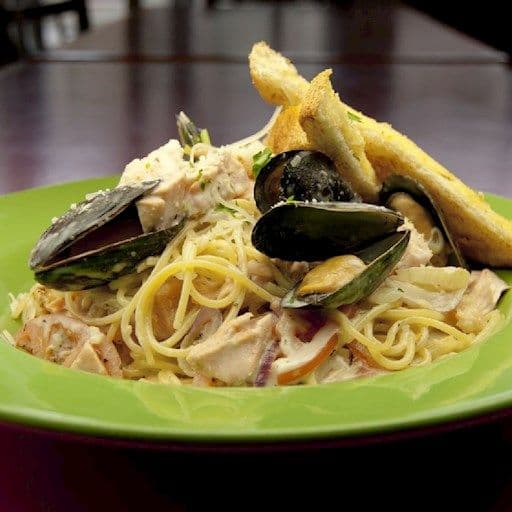 Spaghettini Frutti Di Mare Pasta