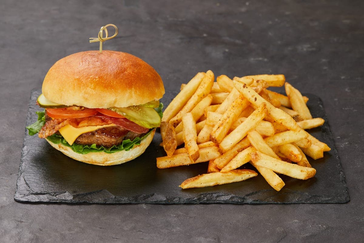 BACON CHEESEBURGER