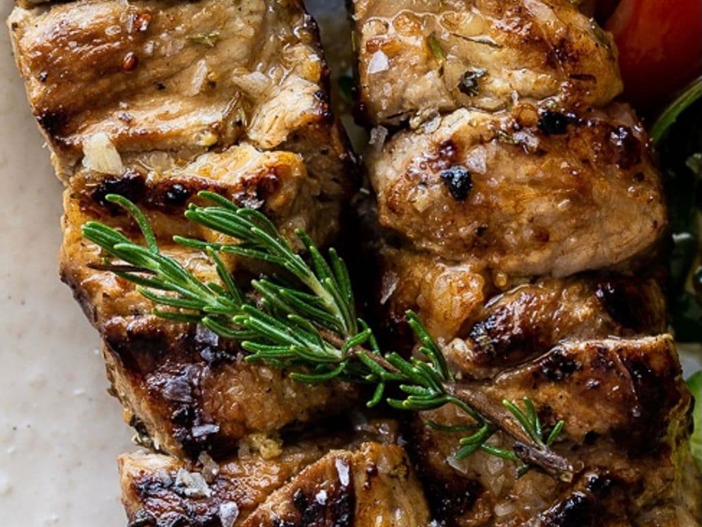 PORK SOUVLAKI PLATE