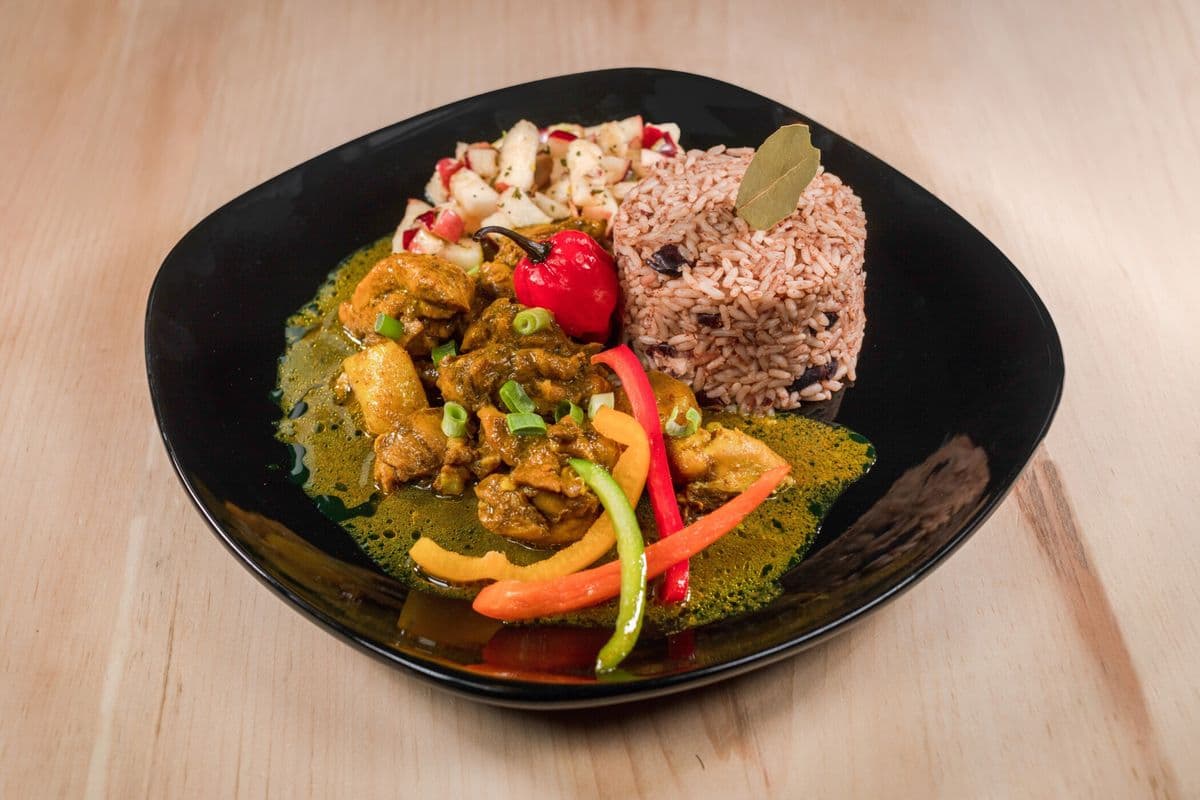 Curry Chicken (Boneless)