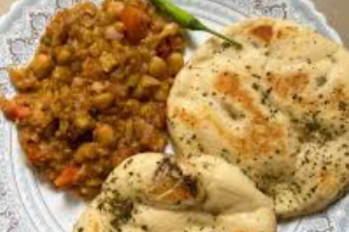 Chole Kulcha