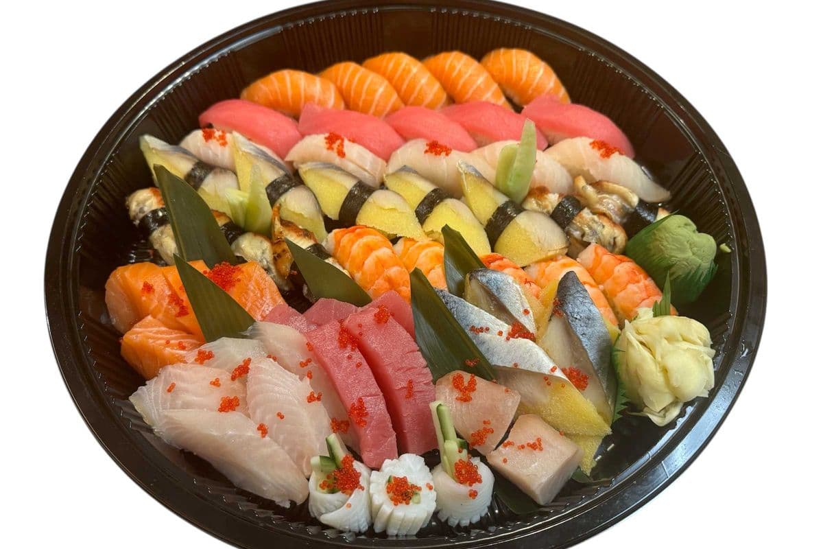 SS6) Sushi and Sashimi Platter 55 pcs (55 Pcs)