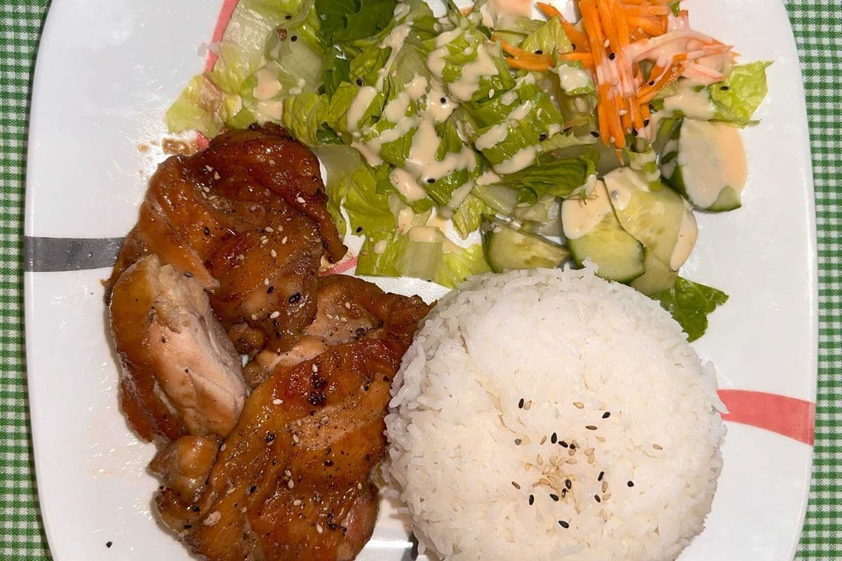 5.4 Steamed Rice with Grilled Chicken