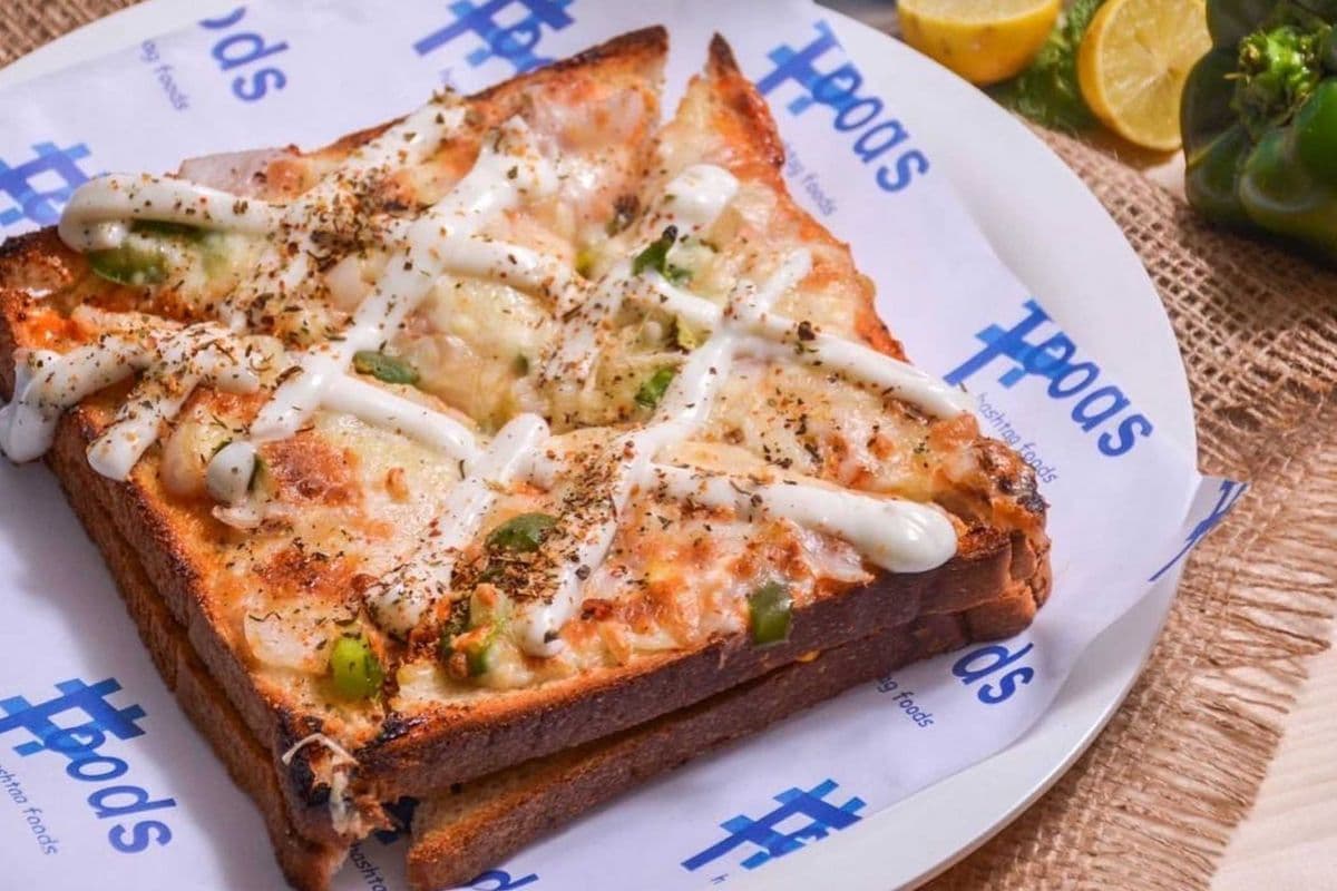 Cheese Lovers Open Melt