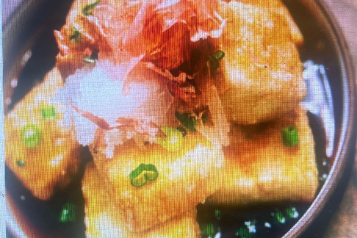 Agedashi Tofu (6pcs )炸豆腐