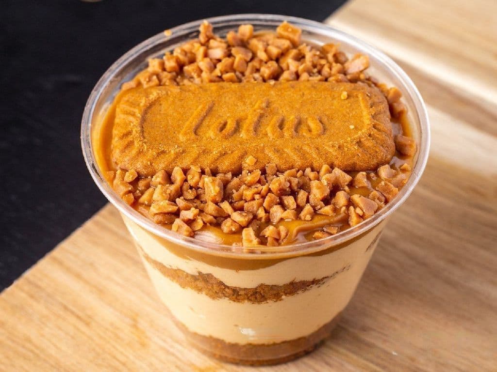 Lotus Biscoff / Lotus Biscoff in a cup