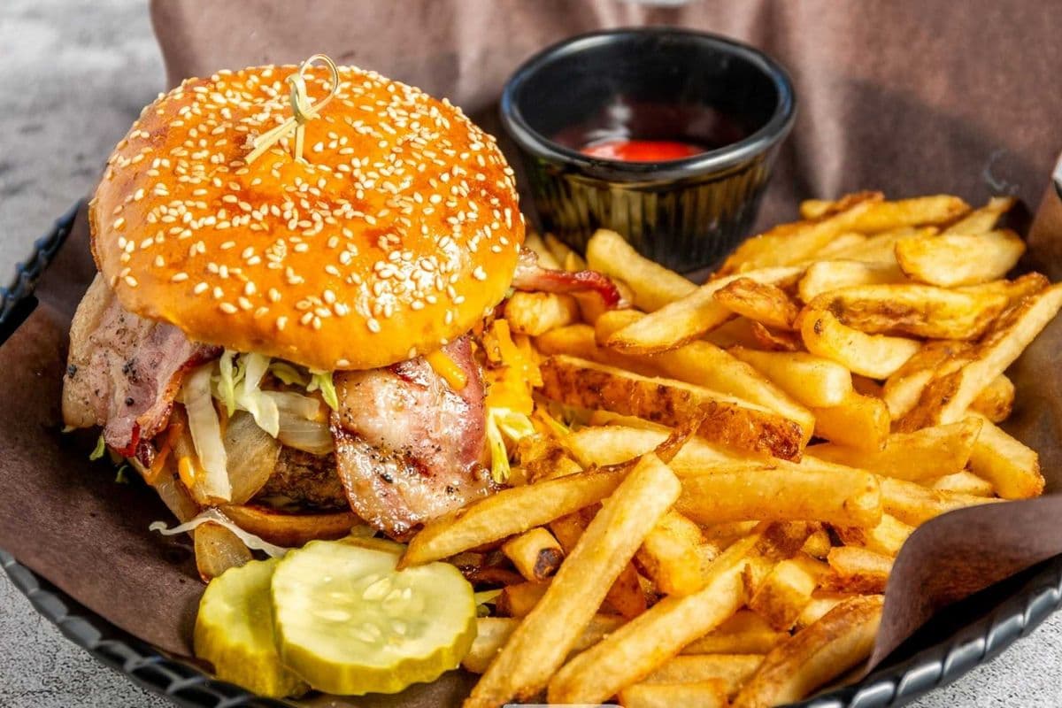 Sweet N’ Smokey BBQ Burger